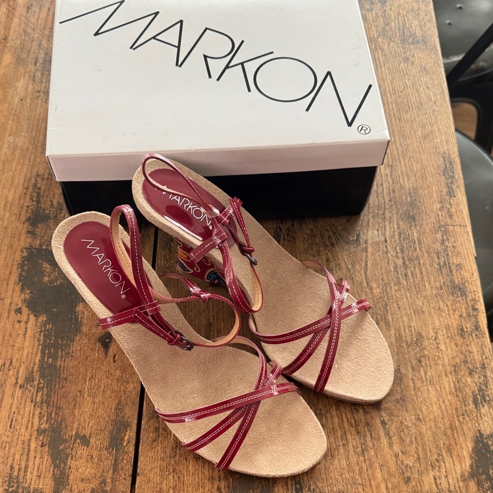 mark. Women's Burgundy Strappy Sandals
